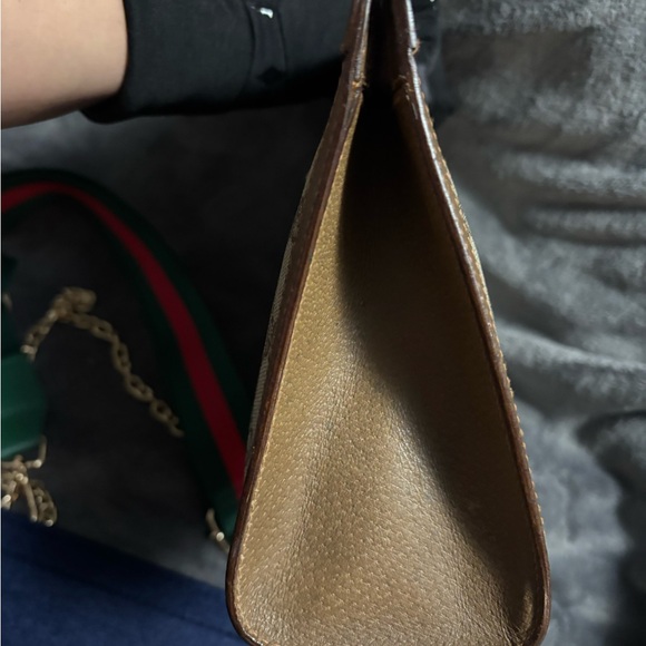 **Authentic!!**Gucci Clutch/Crossbody Bag - Picture 8 of 13